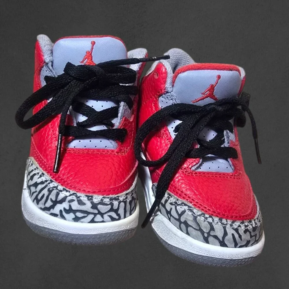 Sneakerhead Air Jordan 3 Retro SE Unite Fire Red Toddler 6C Jumpman